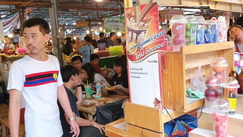 Khlong Lat Mayom Floating Market foto 8