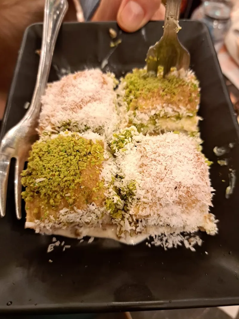 Istanbul Efsane Sultan Kebab Pizza foto 5