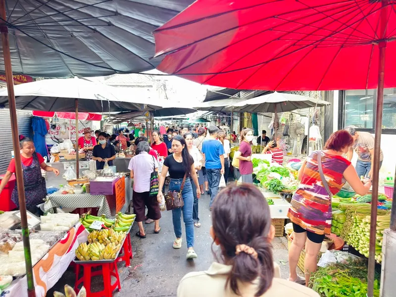 Trok Mor Morning Market foto 10