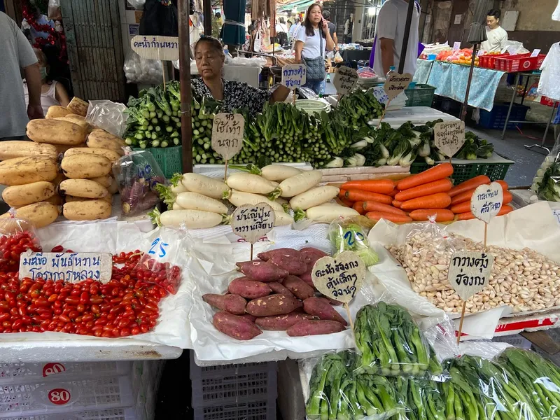 Trok Mor Morning Market foto 7