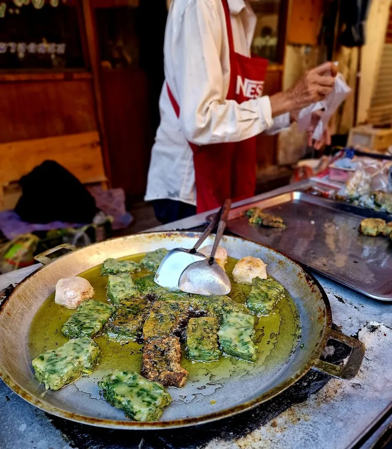 Trok Mor Morning Market foto 9