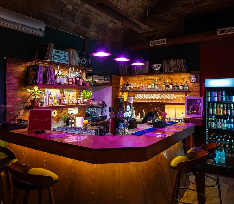 Guzo Pub foto 9