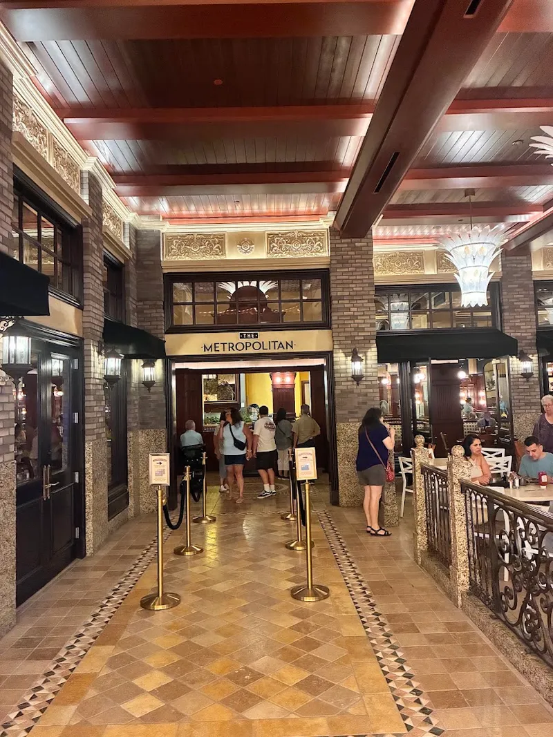 The Metropolitan photo 6