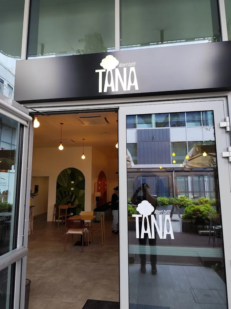 Tanà foto 10