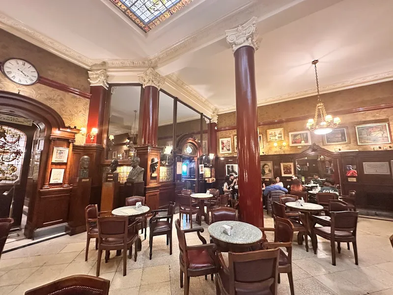Café Tortoni foto 7