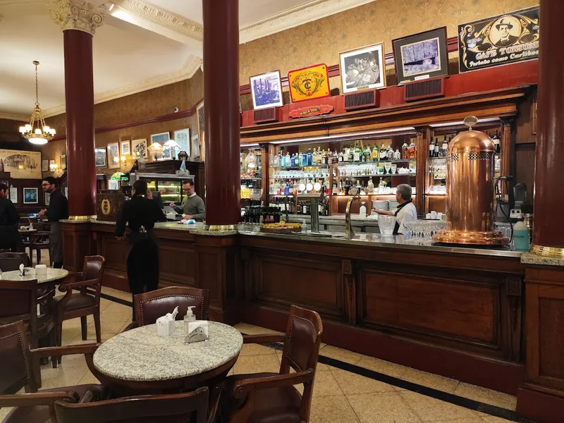 Café Tortoni foto 6