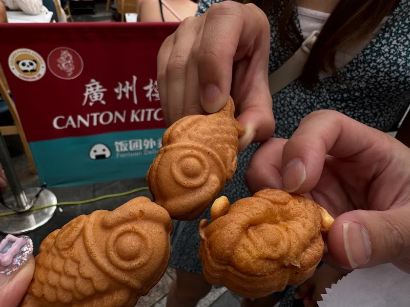Chinatown Bakery foto 9