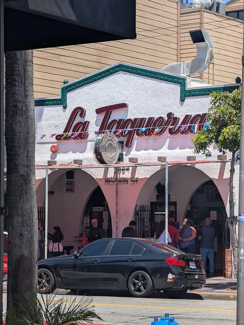 La Taqueria photo 9