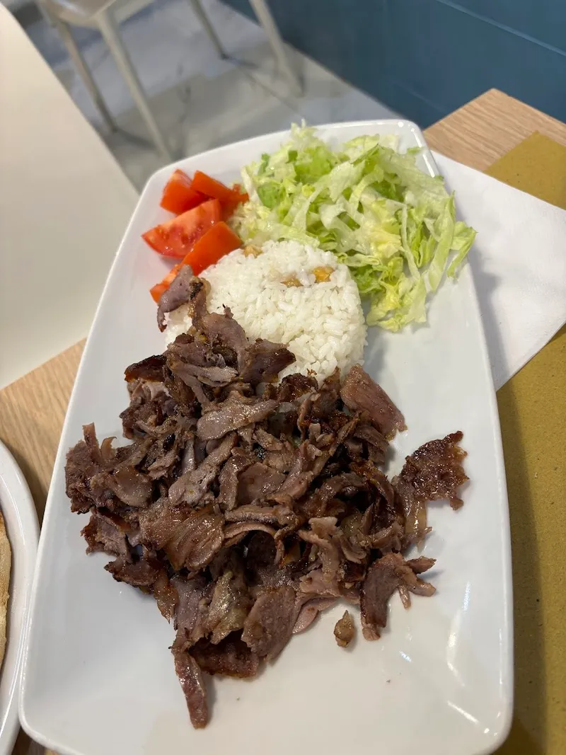 Demir Pizza e Kebab photo 6
