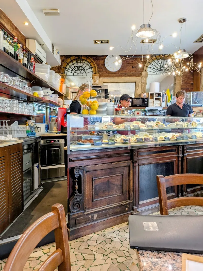 Bar Alla Toletta photo 7