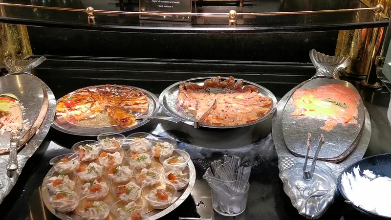 Les Grands Buffets photo 8