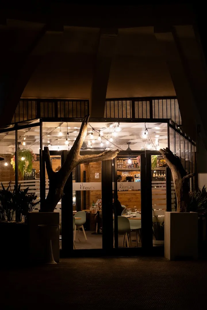 Favis Salumeria Moderna photo 9