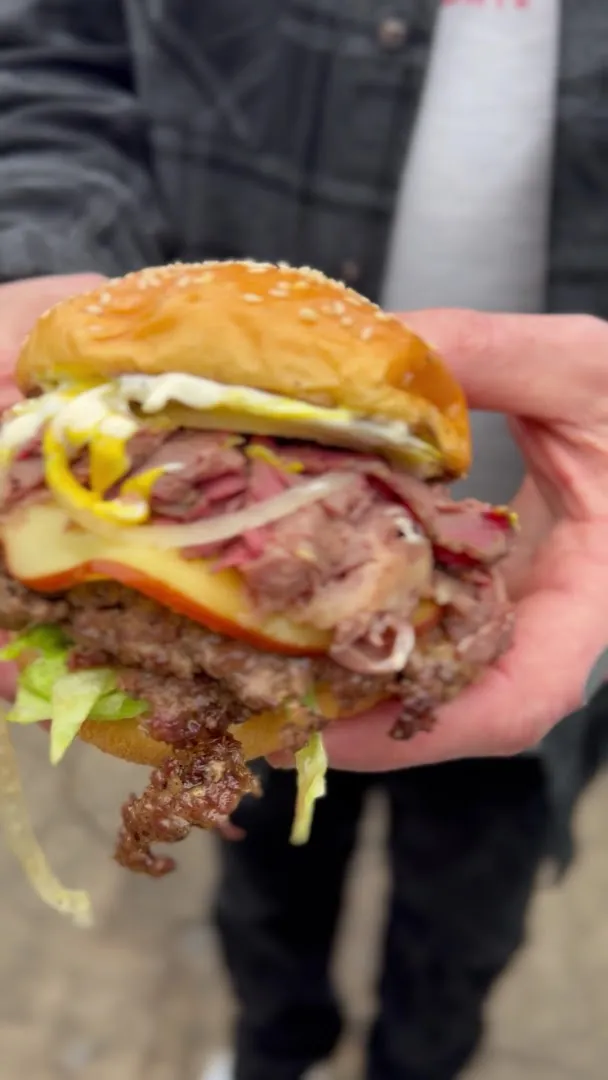 Danny's Burgers photo 8