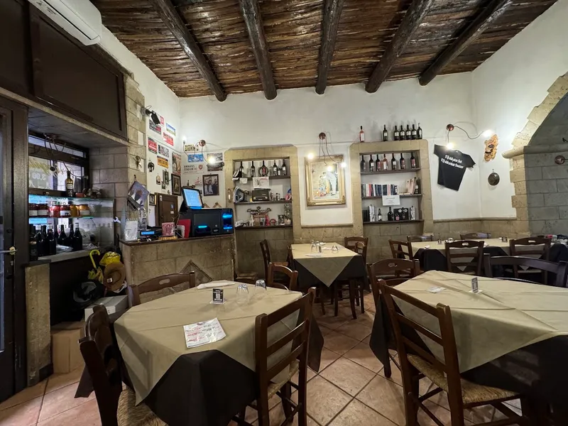 Pizzeria (non specificata, ma citata come ultimo ristorante del tour) foto 7