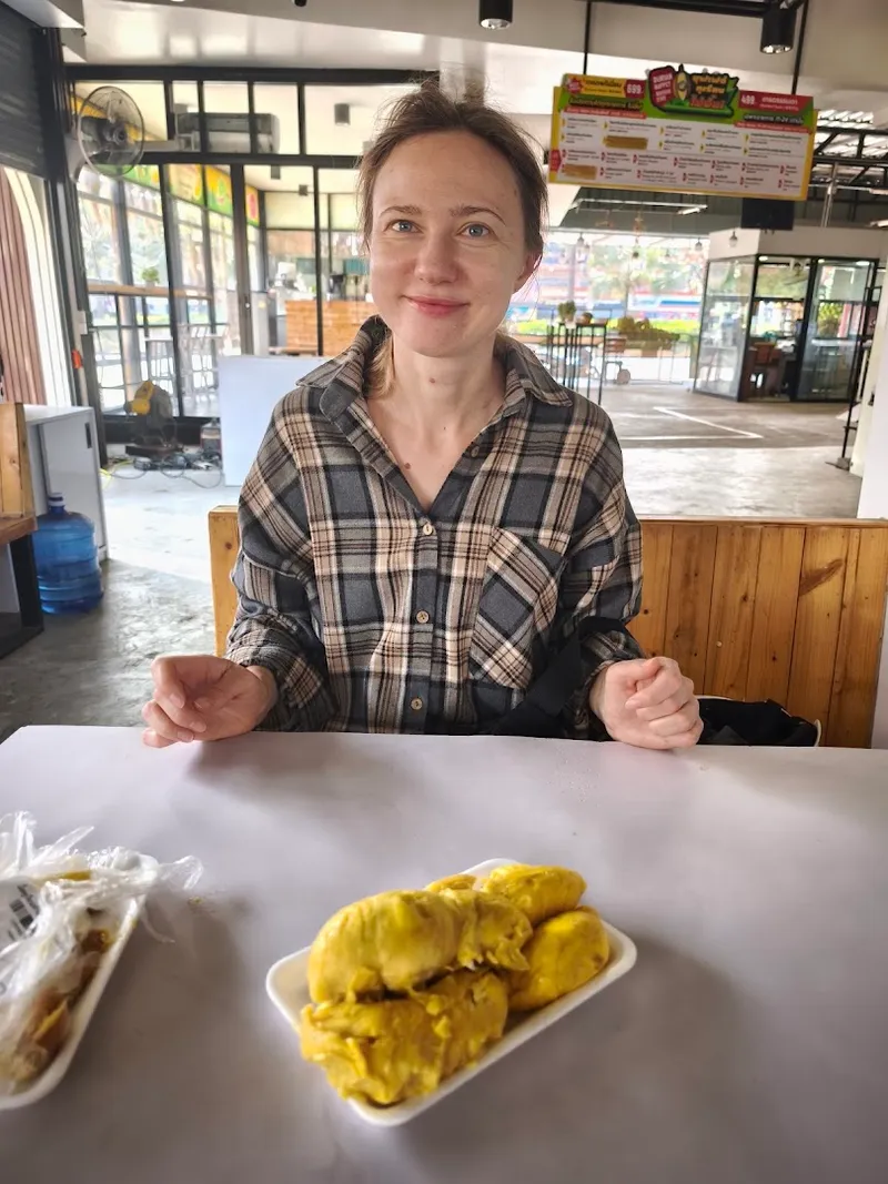 Durian Truck (Unnamed) photo 6