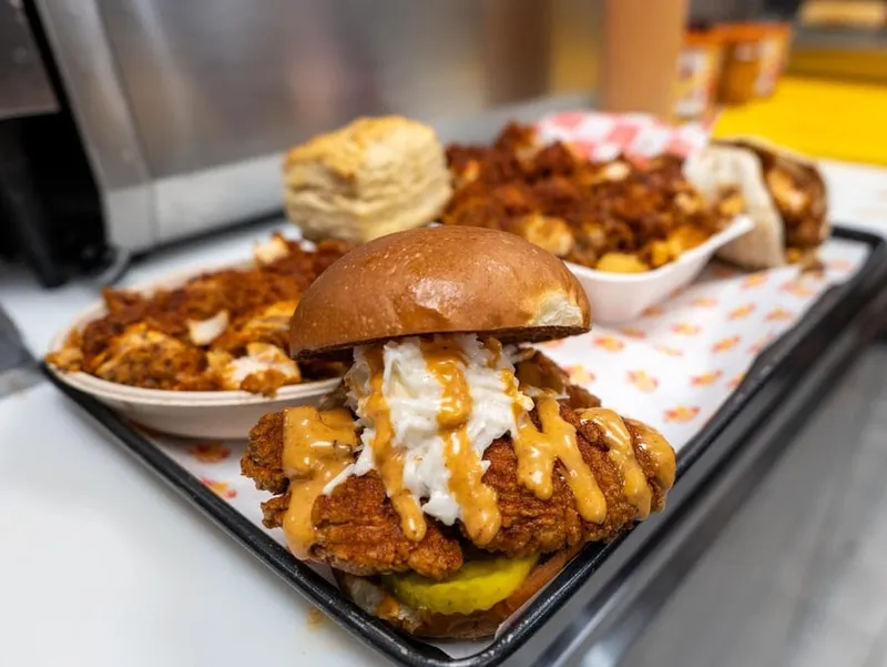 Fluffies Hot Chicken photo 7
