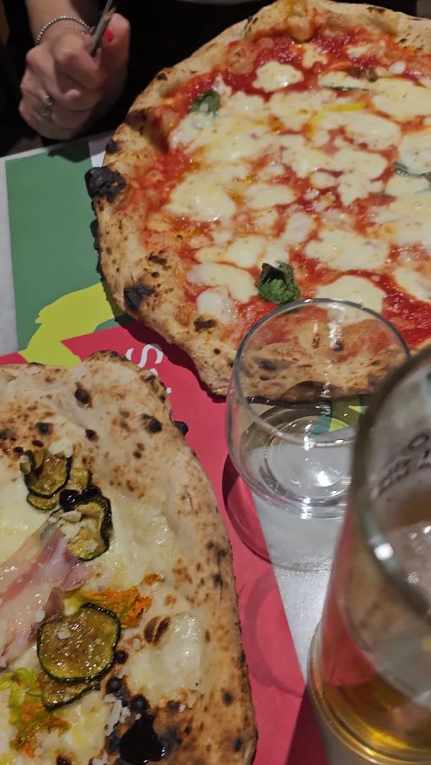 Pizzeria Salvo - Napoli photo 8