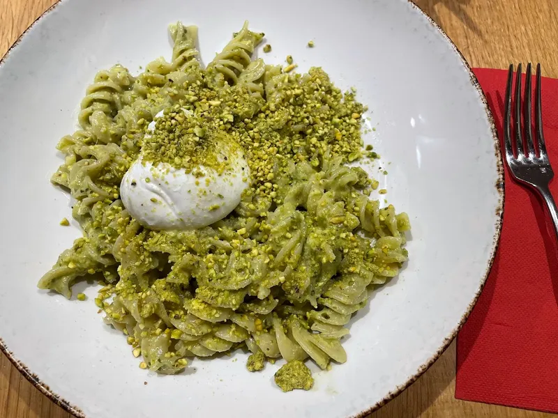 Pasta Assurda foto 9