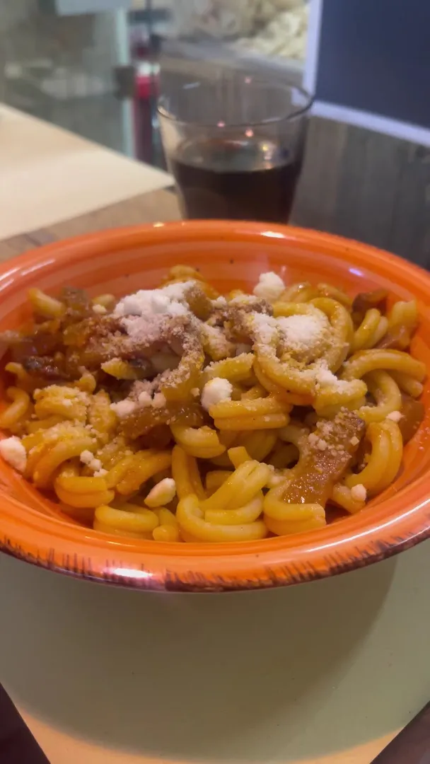Pasta Assurda foto 8