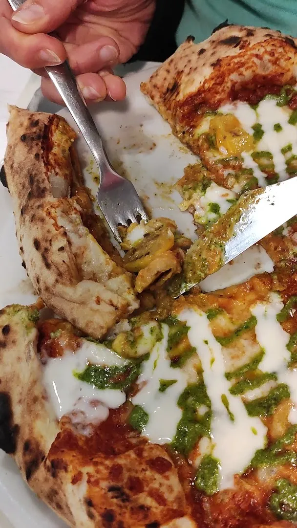 Sasà Martucci - Pizzeria I Masanielli photo 8