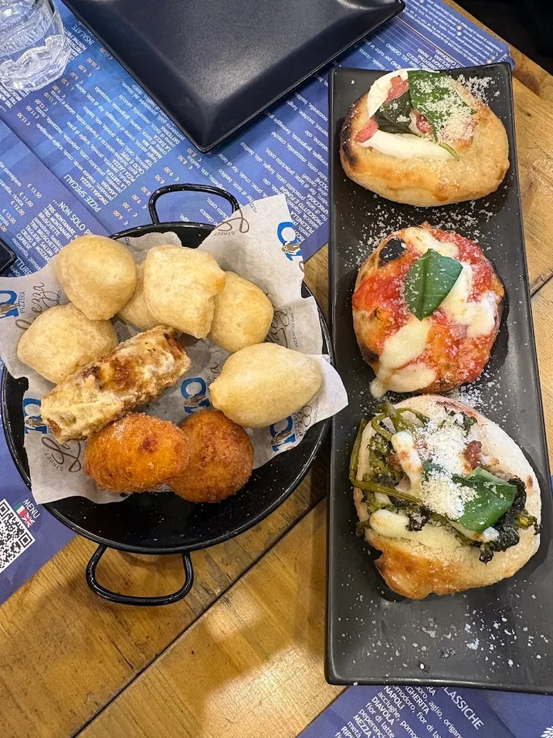 Pizzeria Laezza foto 9