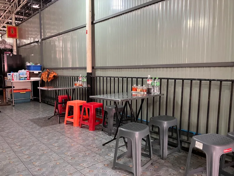 Chom Yut Grilled Pork Ball (จอมยุทธ์ลูกชิ้น) photo 6