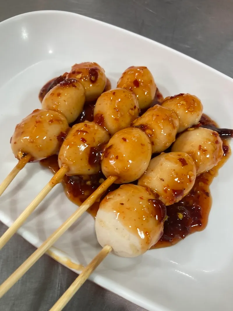 Chom Yut Grilled Pork Ball (จอมยุทธ์ลูกชิ้น) photo 7