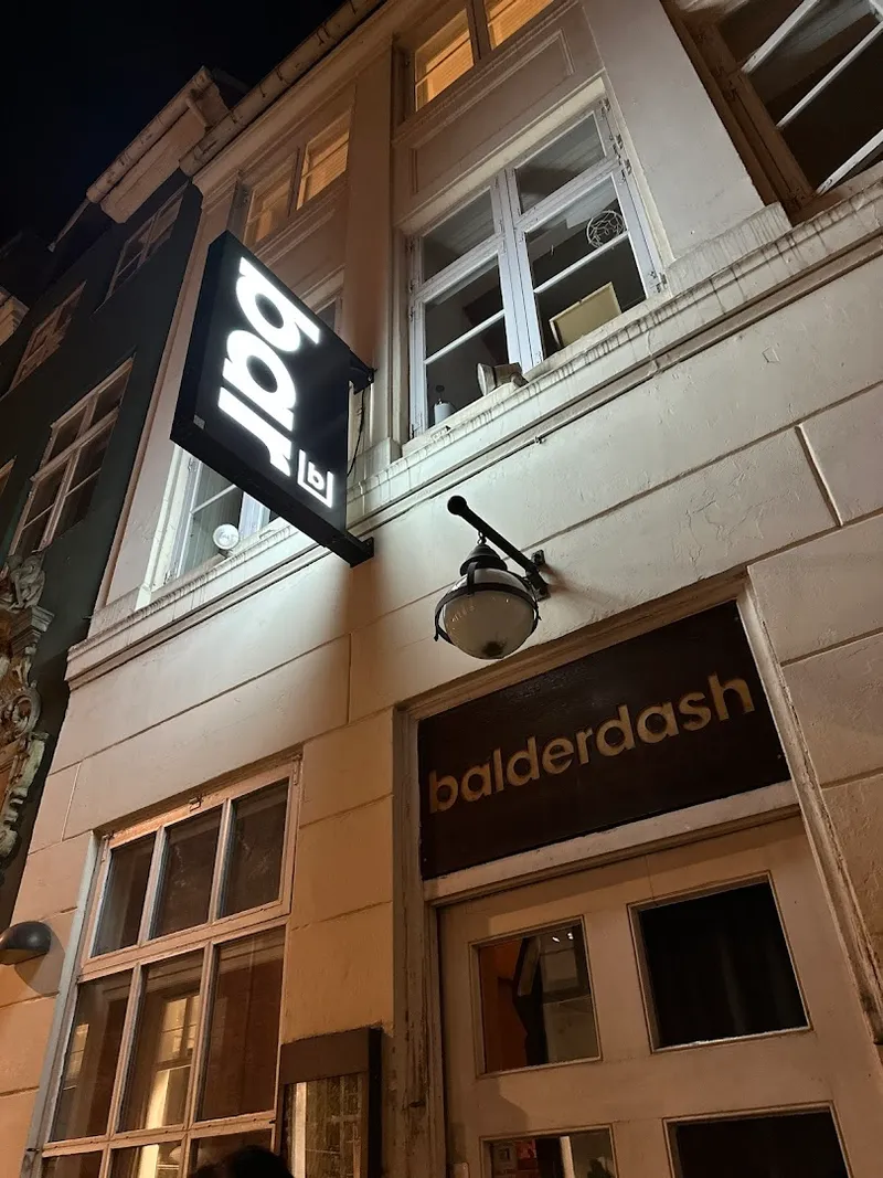 Balderdash photo 7