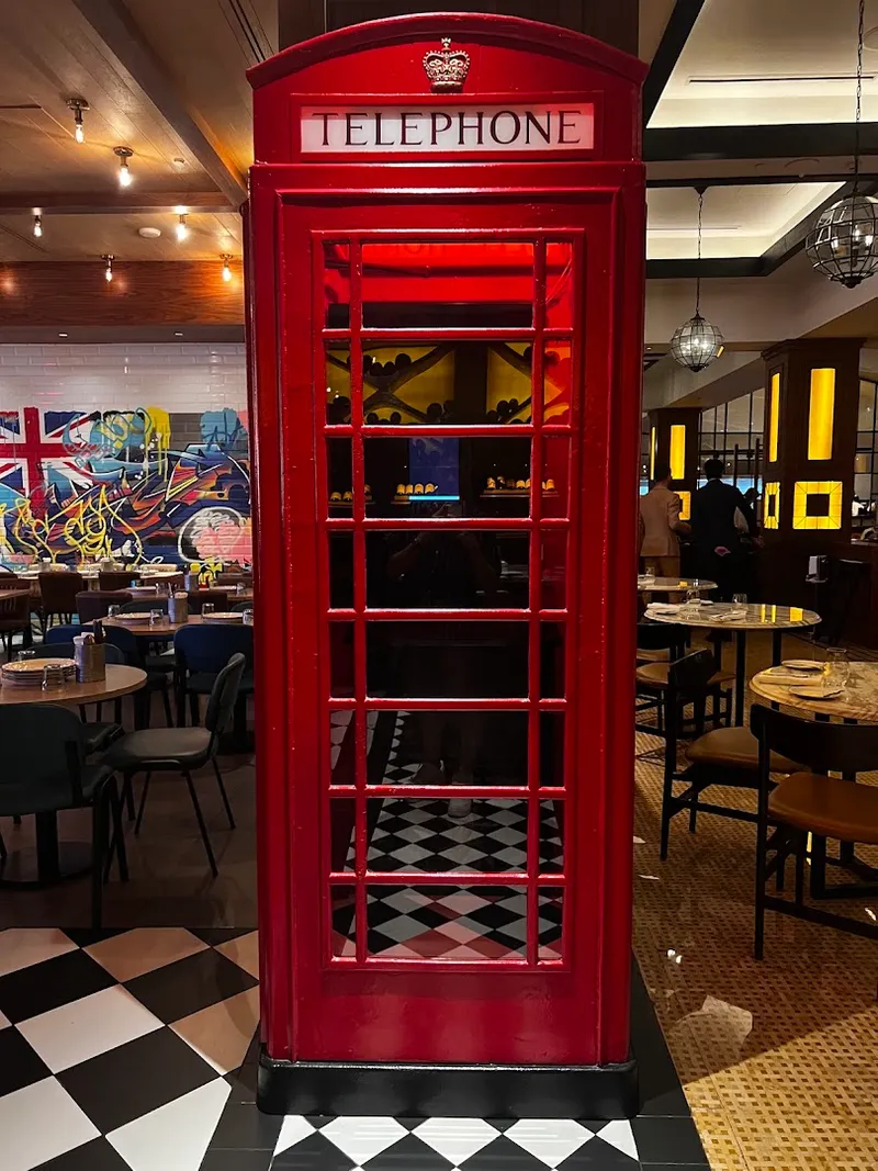 Gordon Ramsay's Bread Street Kitchen & Bar photo 6
