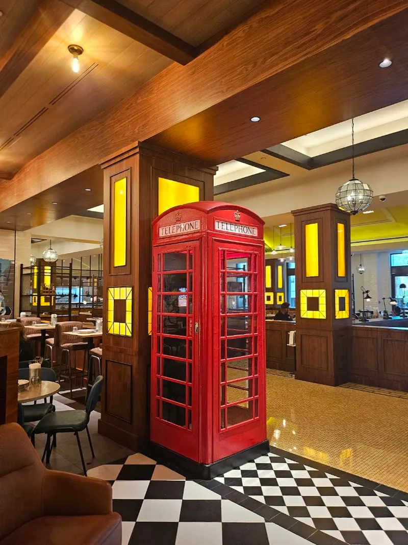 Gordon Ramsay's Bread Street Kitchen & Bar
