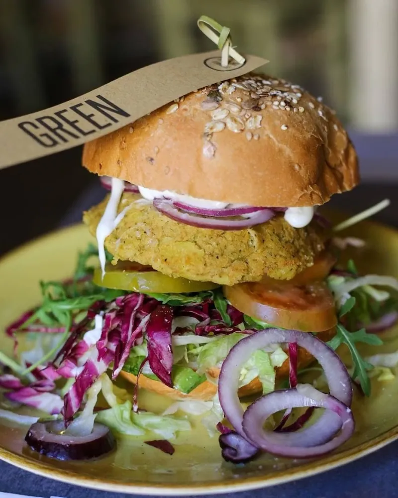 Nif Burger photo 6