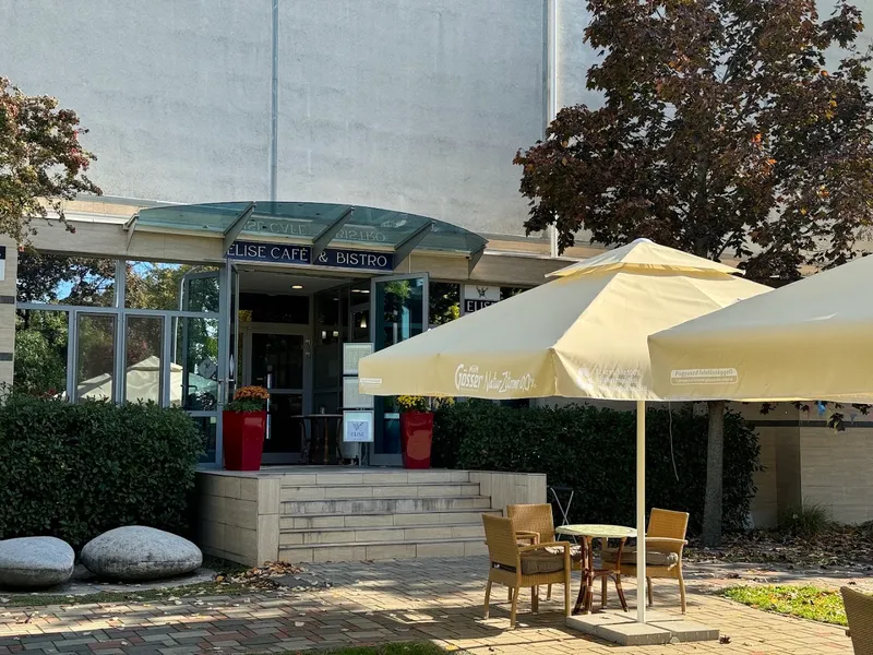 Elise (Café) photo 5