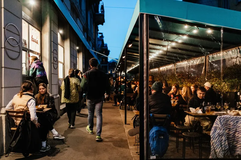 Sidewalk Kitchen foto 10