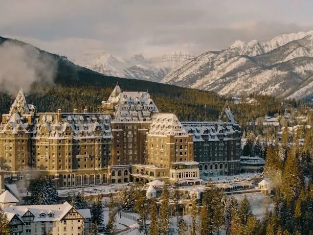 Fairmont Banff Springs photo 6