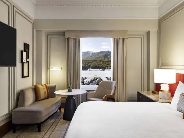 Fairmont Banff Springs photo 9