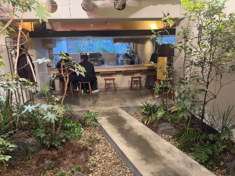 Ramen Shop (unnamed, near Caffè Momoaru) foto 7
