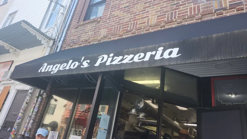 Angelo's Pizzeria foto 6