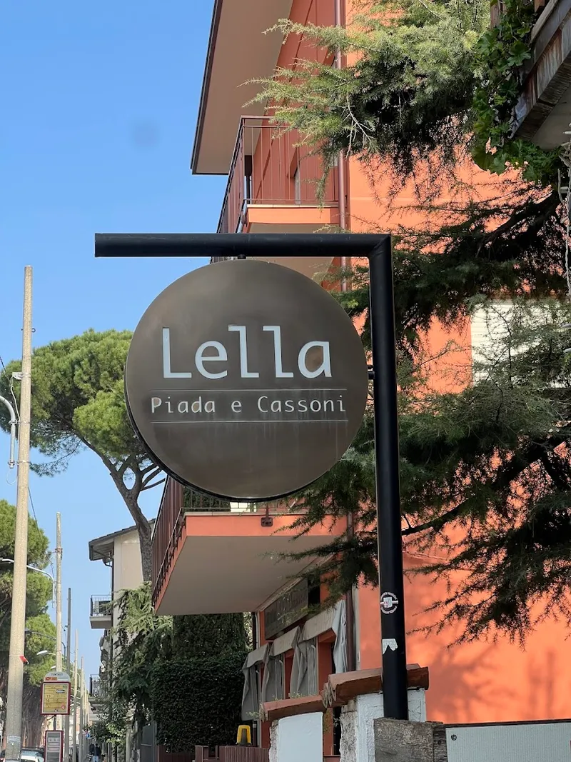 Dalla Lella photo 12