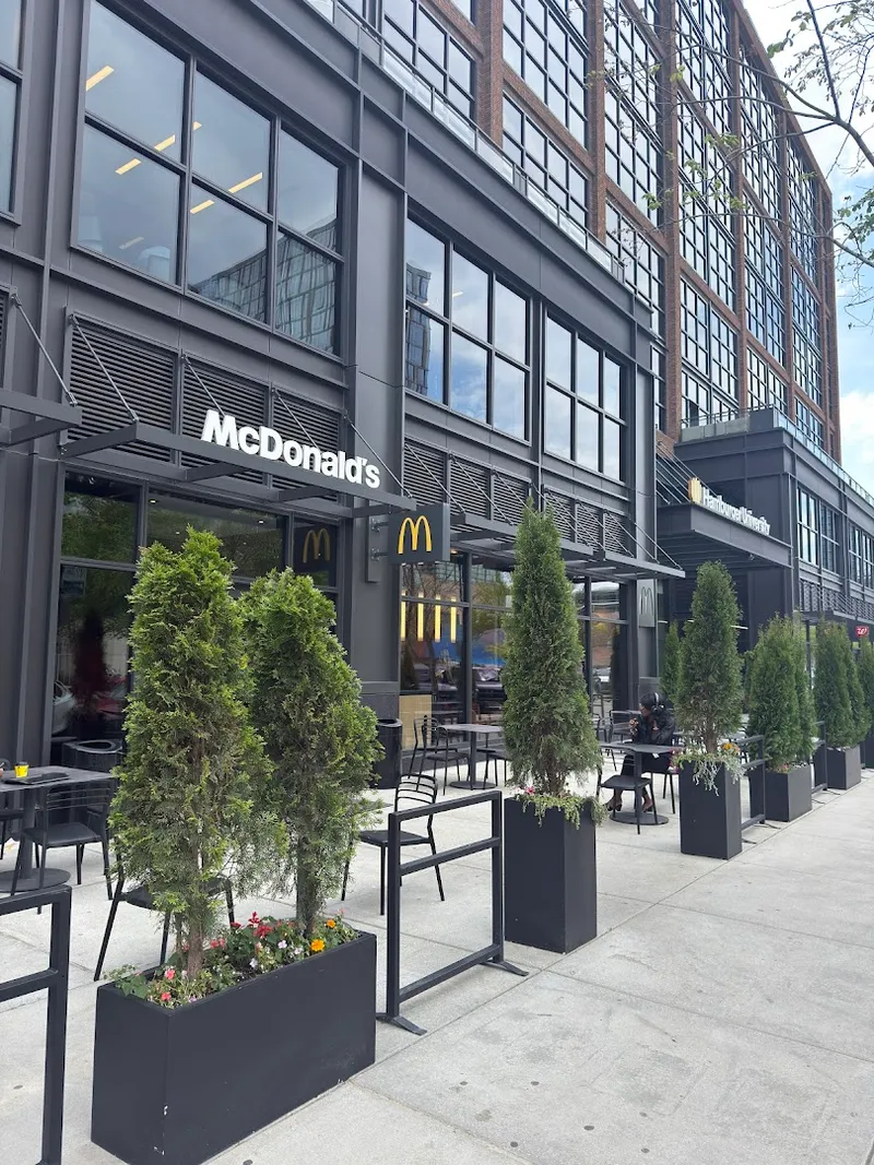 McDonald's (Global Menu Location) foto 6