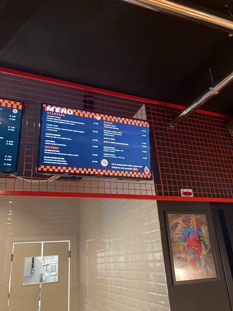 Burger Town photo 9