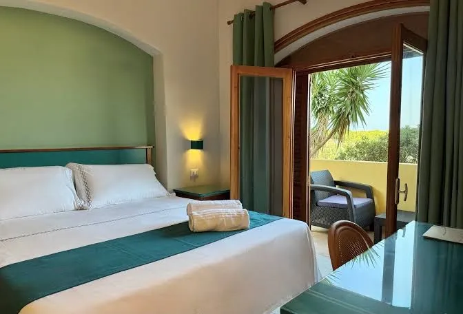 Hotel Panoramic photo 6