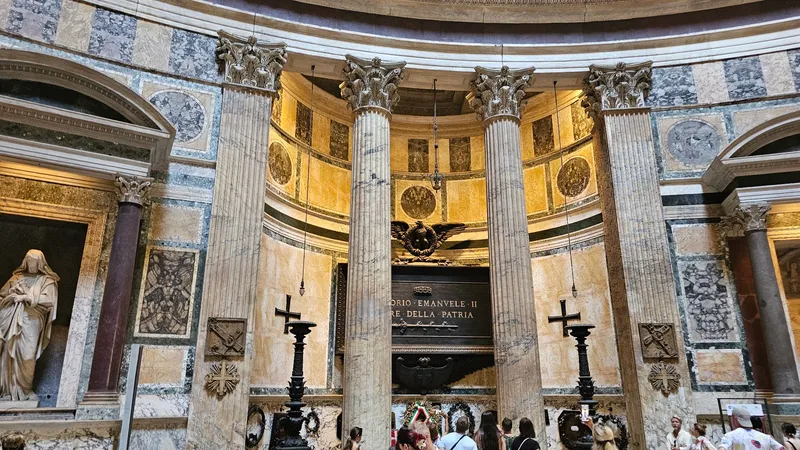 Pantheon photo 10