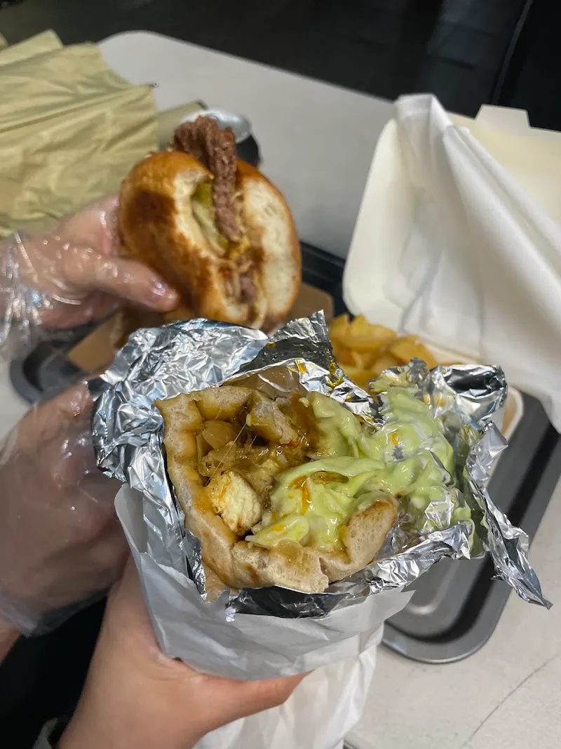 Tipes Takeaway photo 9