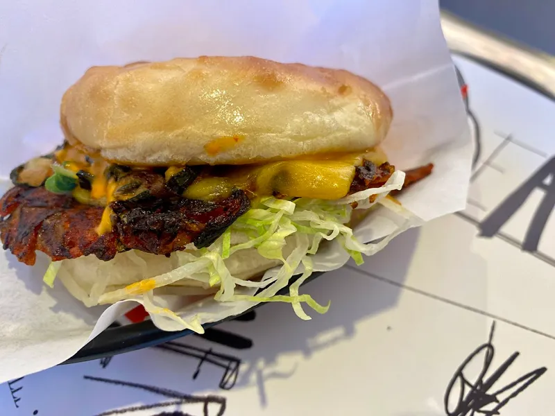 MANERO BURGERS photo 7