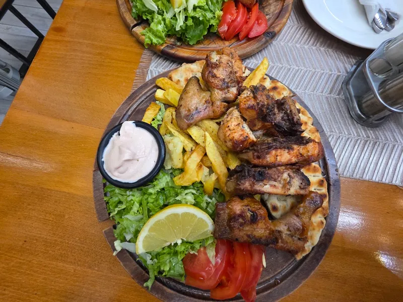 Fast Food Goni's photo 5