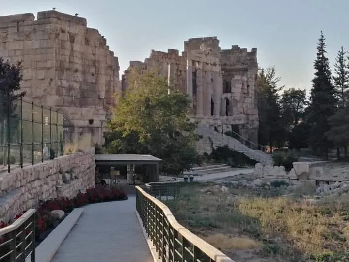 Baalbek photo 6