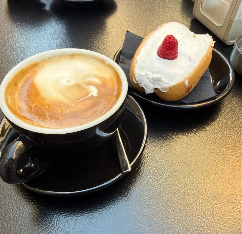Tre Caffè photo 7