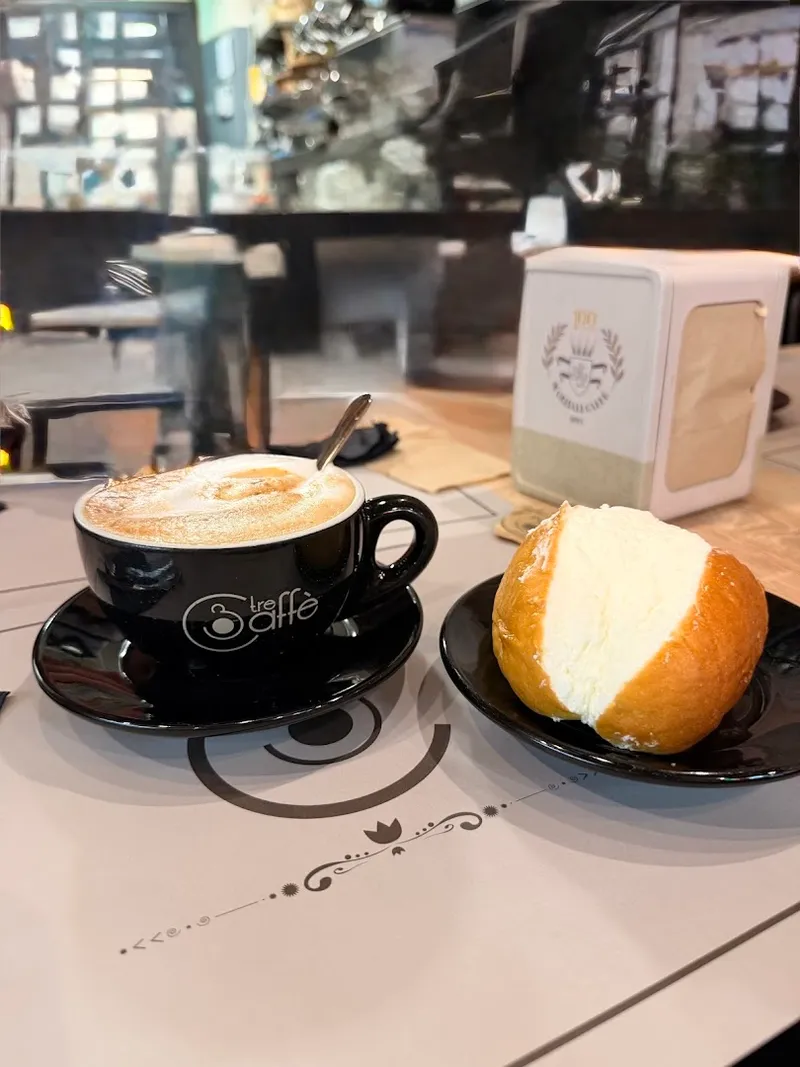 Tre Caffè photo 5