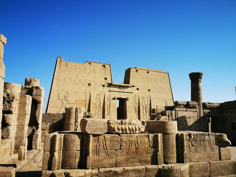 Edfu Temple photo 7