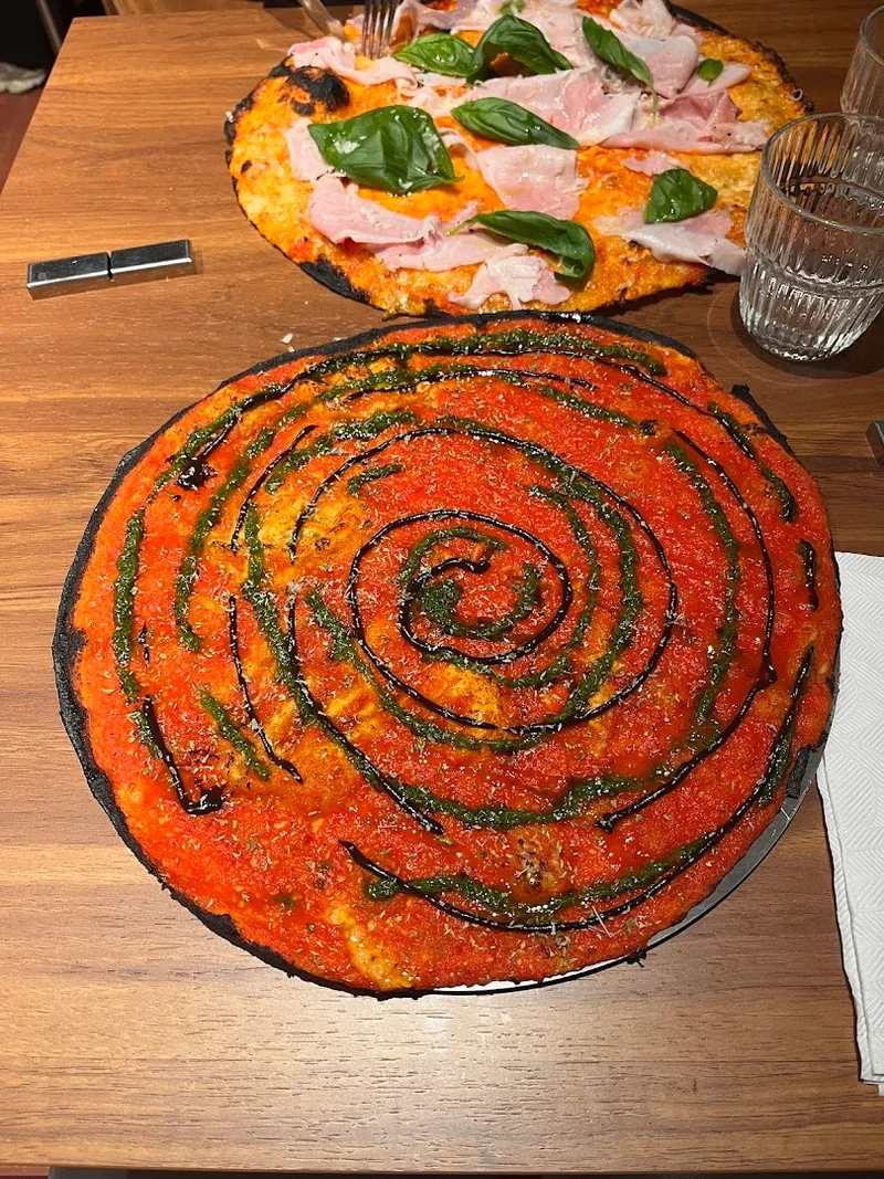 Futura Pizzeria Romana photo 9